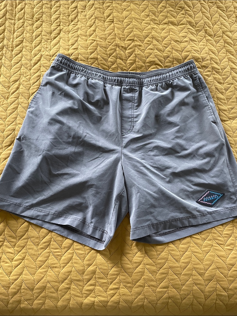 Men’s XL Chubbies Light Gray Shorts with Patch Logo, lined